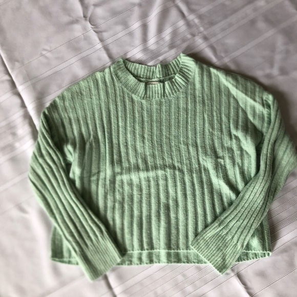 Mint Green Ribbed Mockneck Sweater - Picture 2 of 12